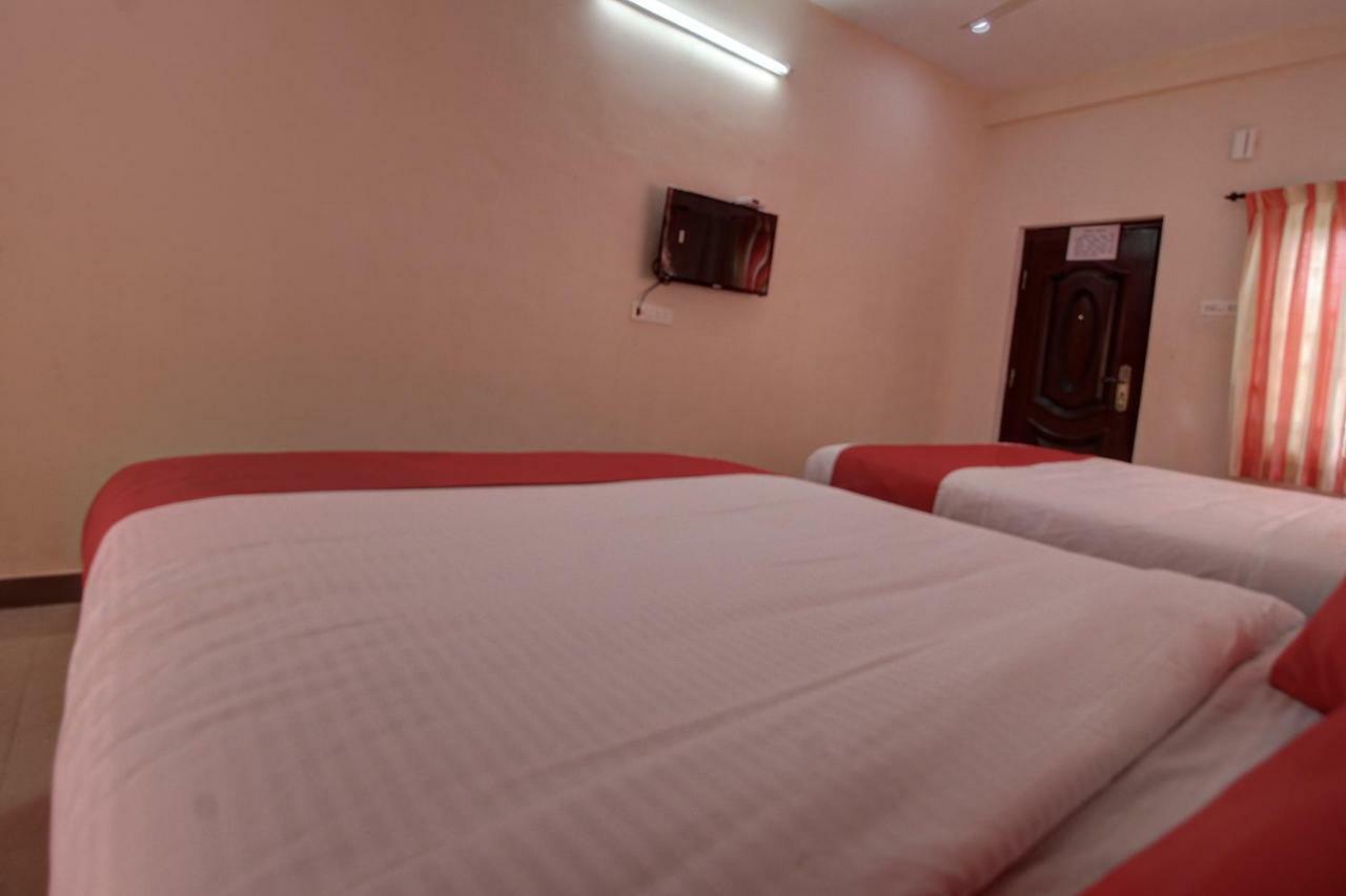 Oyo 42678 Hotel Vasantha Bhavanam Saver Coimbatore Extérieur photo